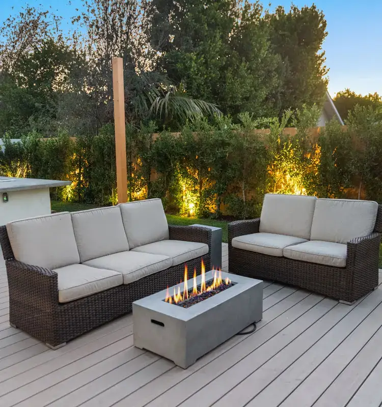 Landscape Lighting Installation, Design & Maintenance Experts